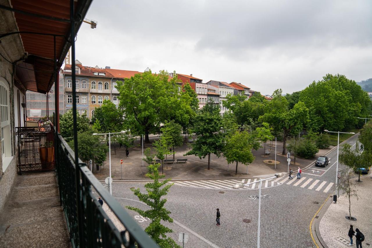 Hagah Alojamentos Guimarães Exteriör bild